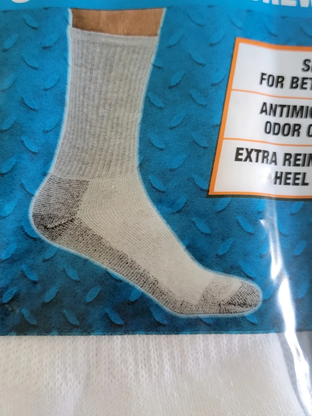 Fruit of the Loom Men’s White Heavy Duty Crew Socks - 6 Pack (Big & Tall) 12-15